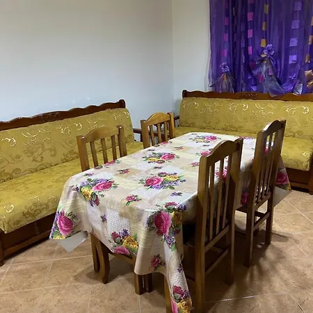 Apartament Pishat E Buta Golem (Tirana)