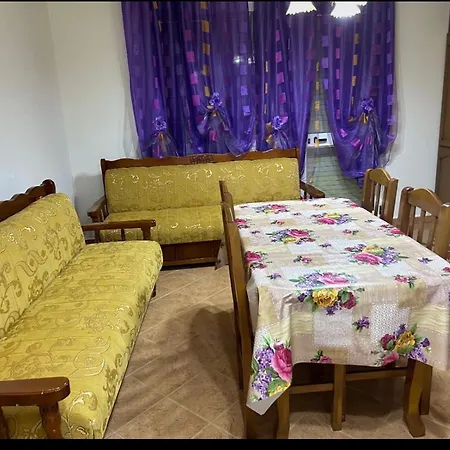 Apartamento Pishat E Buta Golem (Tirana)